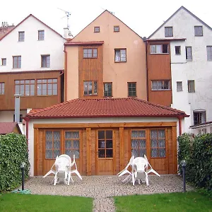 Penzion 102, Pardubice